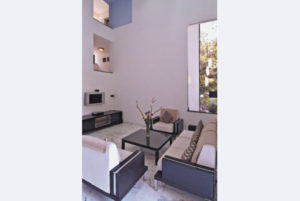 RESIDENCE OF MR KAMALAKSHA NAIK- INTERIORS